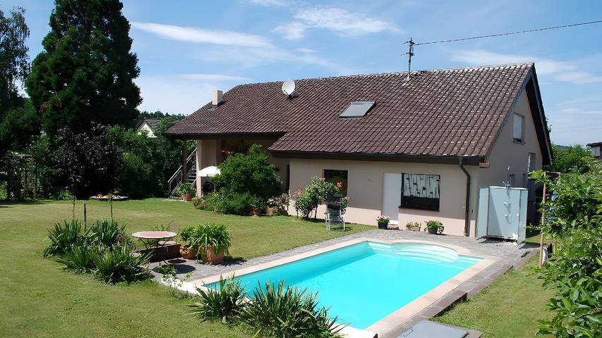 Ferienwohnung für 2 Personen, mit Pool und Garten - 1