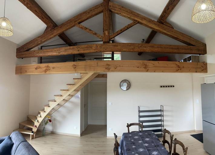 Gîte pour 4 personnes, avec terrasse et jardin à Les Martys - 3