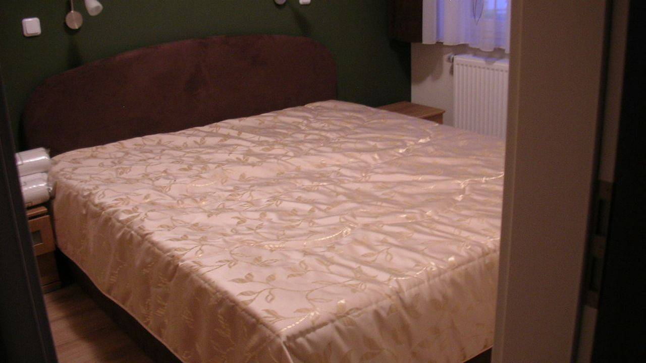 Ganze Ferienwohnung, Ferienwohnung für 4 Personen (52 m²) in Arnstadt in Arnstadt, Thüringer Kernland