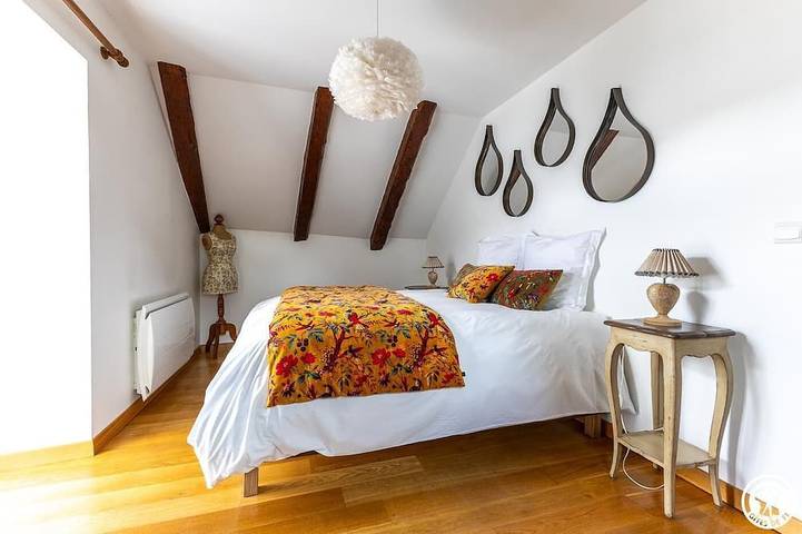 Location de vacances pour 4 personnes, avec balcon dans Office De Tourisme Besse - 3