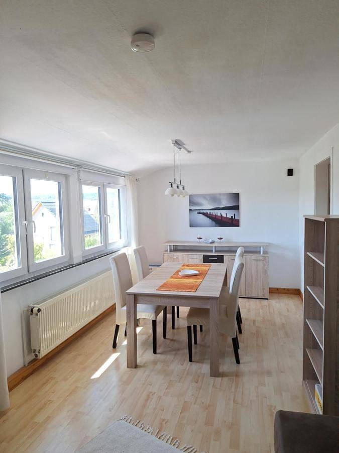 Ferienwohnung für 2 Personen, mit Garten und Ausblick