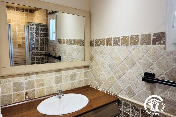 Location de vacances pour 2 personnes, avec piscine et jardin à Canet - 3