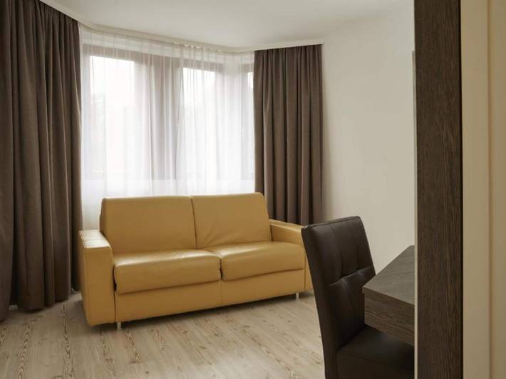 Ferienwohnung für 4 Personen, mit Sauna und Garten sowie Terrasse in Nürnberg - 4