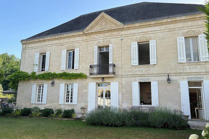 Location de vacances pour 15 personnes, avec Balcon et Jardin à Cabara