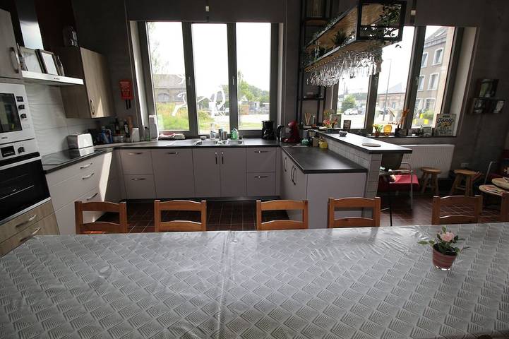 Chambre d’hôte pour 14 personnes à Neufchâteau (Belgique) - 3