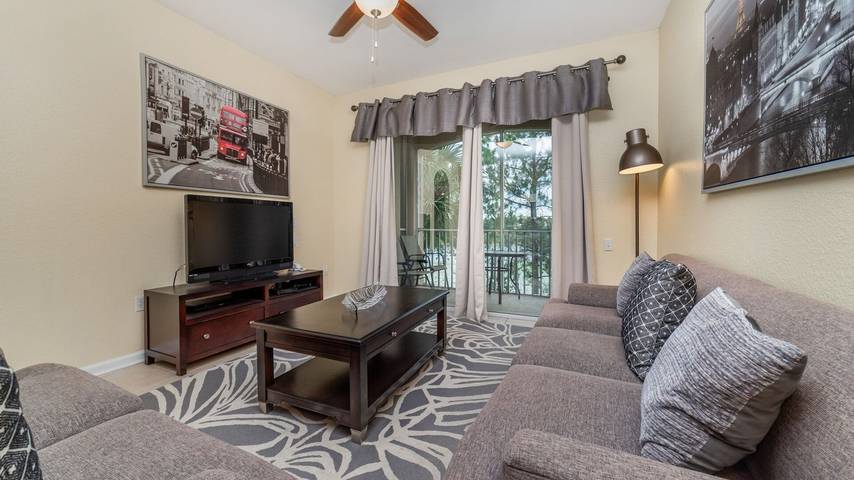 Villa for 6 people, with children pool and pool as well as balcony/terrace, kid friendly in Disney Orlando