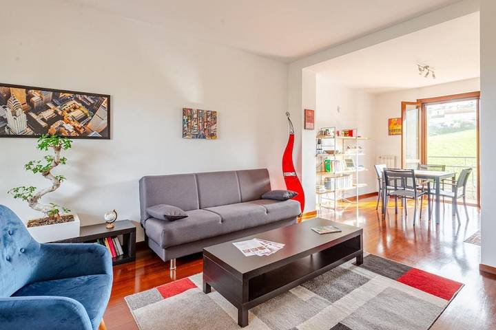 Casa vacanza per 4 persone, con terrazza e panorama a Guidonia Montecelio