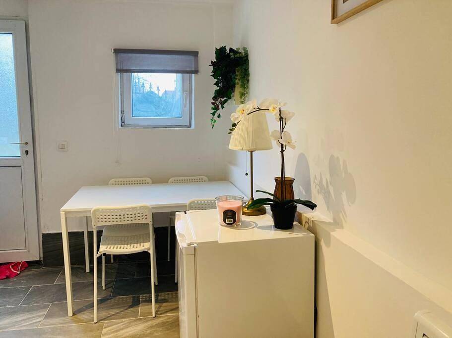 One-Bedroom Villa in Épinay-sur-Seine, Seine-Saint-Denis