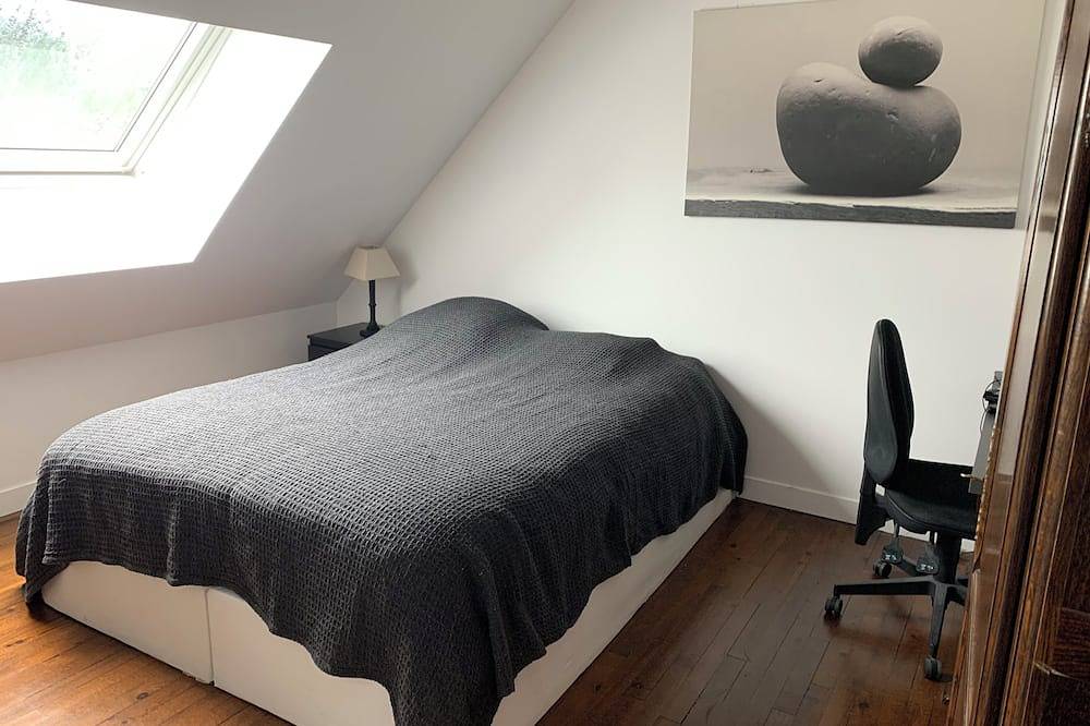 Apartamento entero, \"camélia\" Duplex 2 Chambres Proche Mer in Le Relecq-Kerhuon, Región de Brest