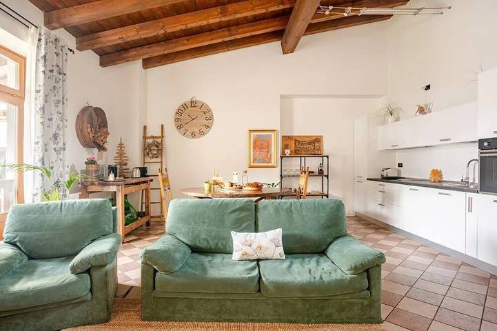 Ferienhaus für 8 Personen, mit Balkon und Garten - 1