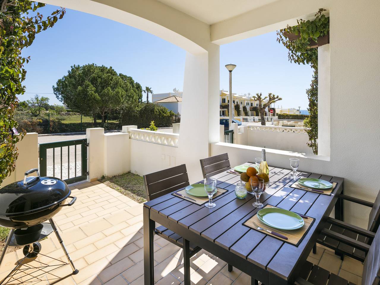 Modernes Haus mit Meerblick - 4 Pers. in Lagoa, Faro Distrikt