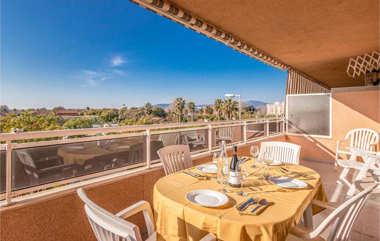 Gîte pour 5 personnes, avec piscine et terrasse, animaux acceptés à Blanes - 2