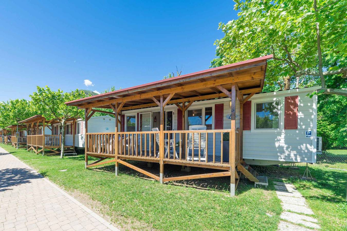 Mobilehome mit Terrasse, Klimaanlage und Pool in Comune di Verbania, Lago Maggiore (Piemont)