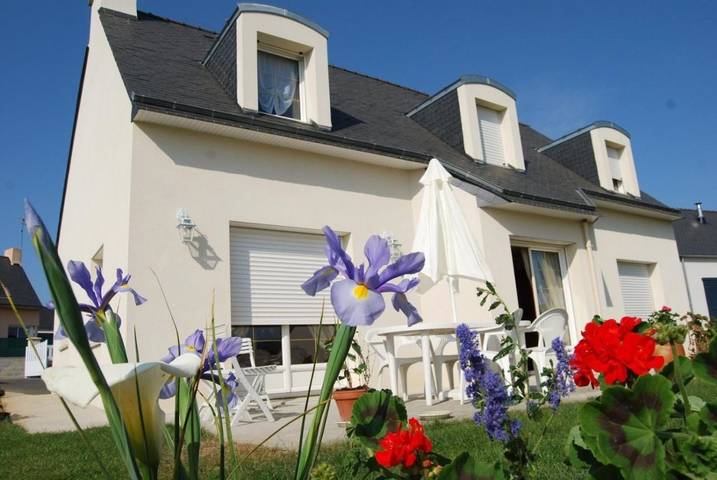 Chambre d’hôte pour 6 personnes, avec vue et jardin à Ergué-Gabéric