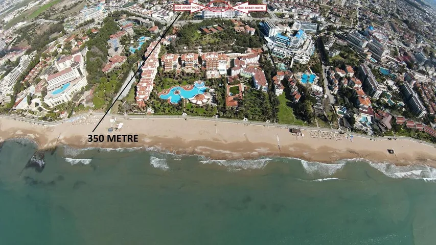 Aparthotel para 4 personas, con vistas además de piscina y jardín - 1