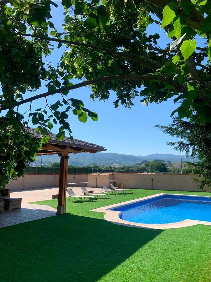Casa rural para 5 personas, con Terraza y Jardín además de Piscina y Vistas en Compludo - 3