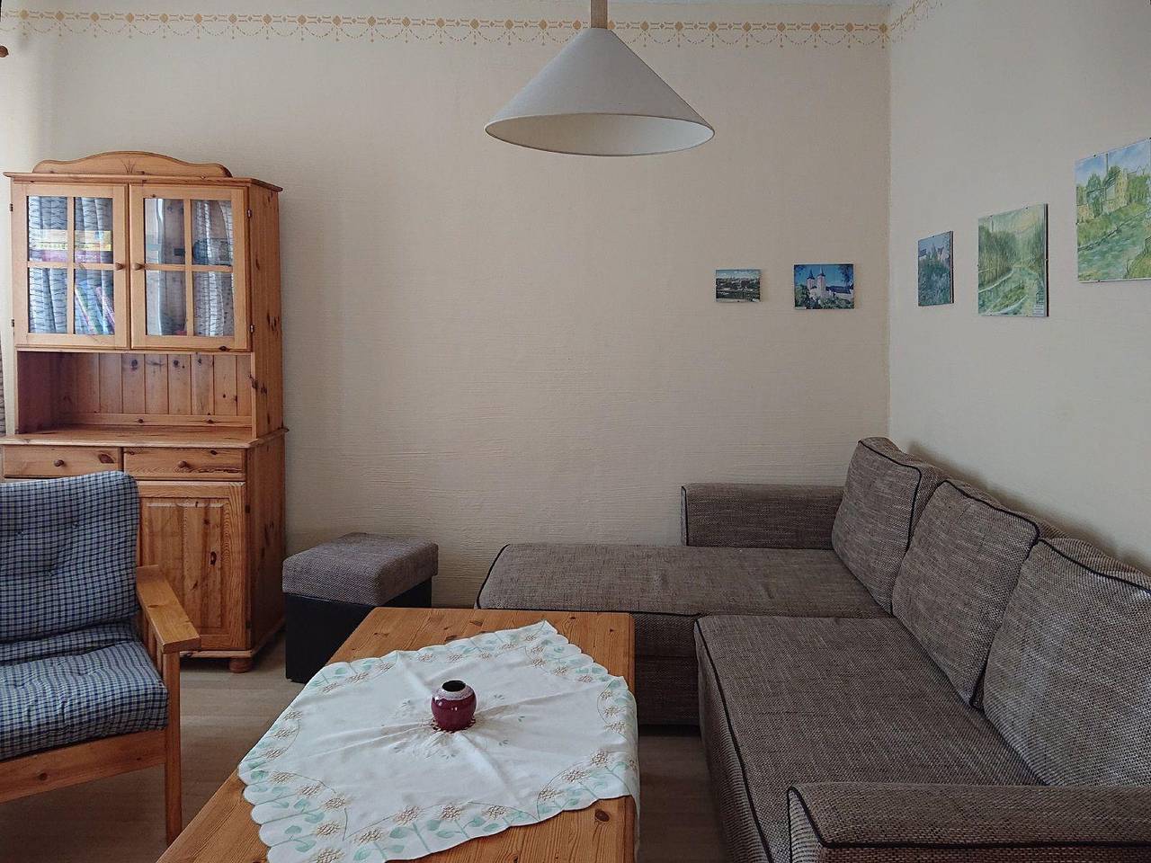 Ferienhaus mit Garten, Weinlaube und Aussenpool in Kössern, Grimma