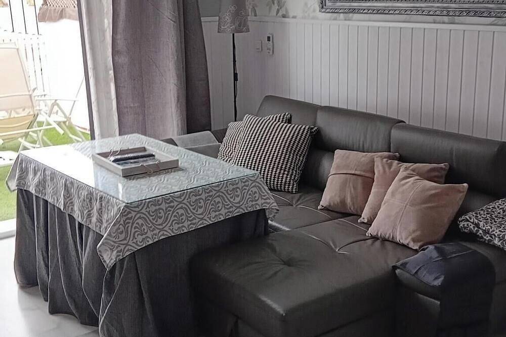 Fanstastico Townhouse Islantilla Golf Course 7 Pax in Islantilla, Lepe