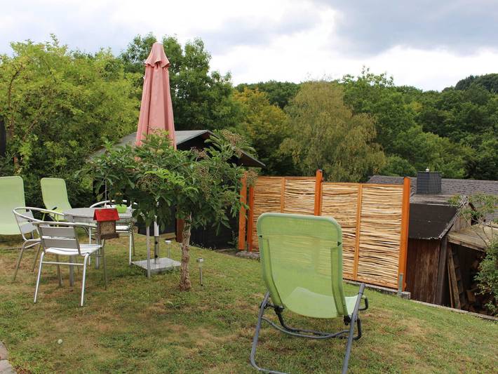 Ferienwohnung für 4 Personen, mit Terrasse und Garten sowie Ausblick in Idar-Oberstein