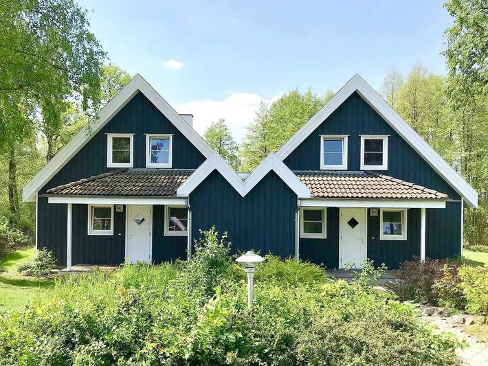 Ferienhaus für 14 Personen, mit Balkon und Terrasse sowie Whirlpool und Garten in Berlin Umland - 4