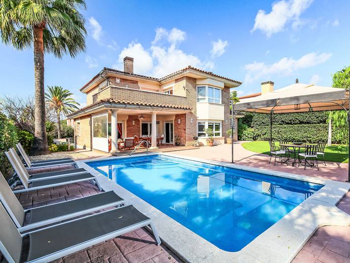 Holiday home for 8 people, with terrace - 1