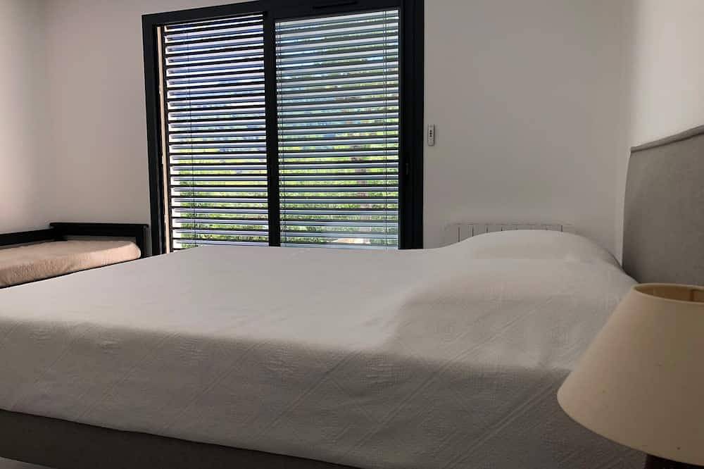 Le balcon du Saint-Julien : gîte tout confort vue imprenable (classé 4 étoiles) in Buis-les-Baronnies, Région de nyons