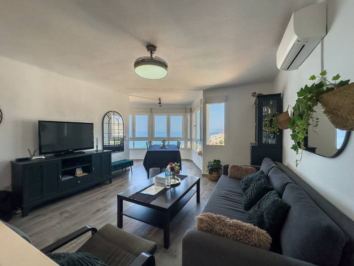 Entire apartment, Apartment "Vistas Playa Torrox A73" with Sea View, Shared Pool and Wi-Fi in Torrox Costa, Torrox