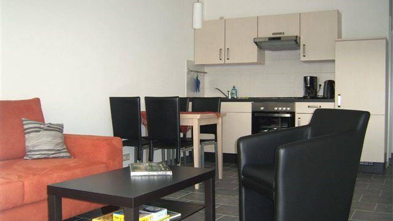 Geheel vakantieappartement, Vakantieappartement voor 3 personen met balkon in Senheim, Cochem-Zell
