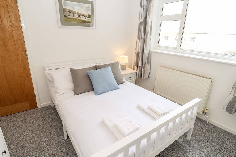 17 Sands Close, pet friendly, with open fire in Broadway in Broadway (Worcestershire), Worcestershire