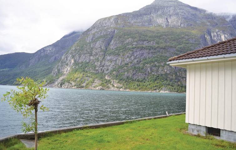 Ferienhaus für 6 Personen mit Terrasse in Hardangerfjord