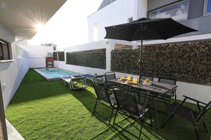 Location de vacances pour 8 personnes, avec piscine dans Fernão Ferro - 2