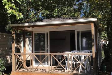 Mobil home pour 4 personnes, avec terrasse à Lansargues