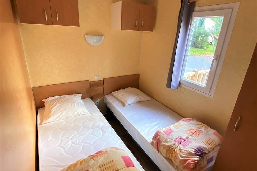 Camping Le Pressoir **** - Mobil-Home 3ch. (6/8 pers.) in Petit-Palais-et-Cornemps, Région de Libourne