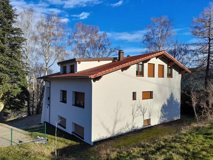 Gîte pour 2 personnes, avec Balcon et Terrasse ainsi que Jardin et Sauna