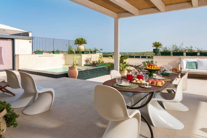 Gîte pour 8 personnes, avec terrasse à Noto - 3