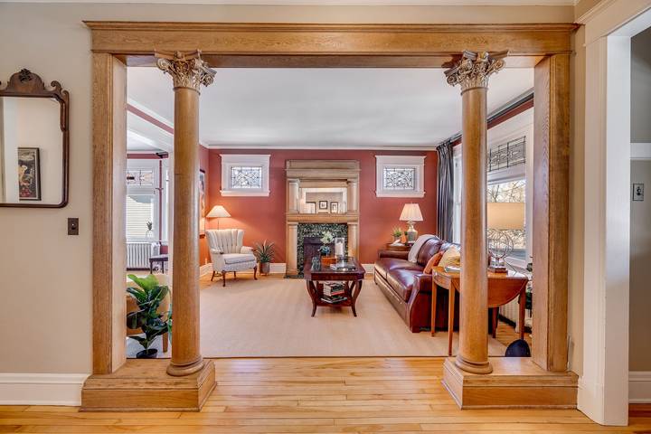 Vacation rental for 10 people, with balcony, kid friendly in Saint Paul (MN)