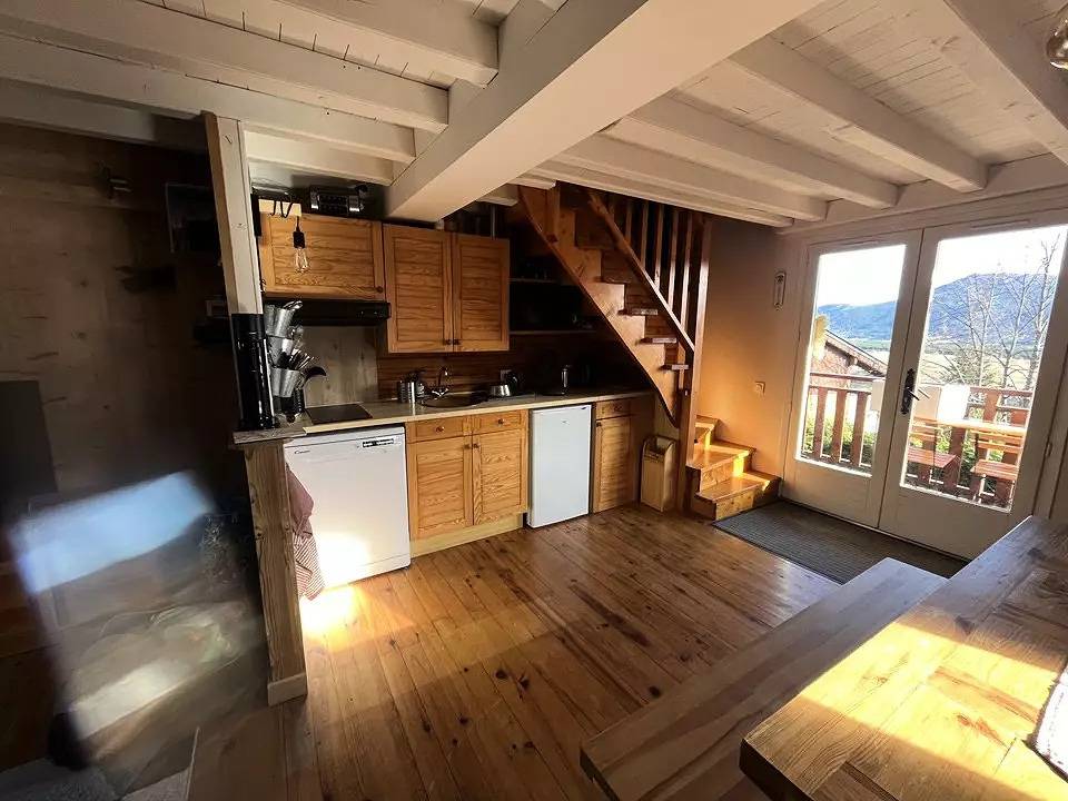 Ganze Wohnung, Ferienwohnung 5 Personen in einem Chalet mit Seeblick. in Les Angles, Parc naturel régional des Pyrénées catalanes