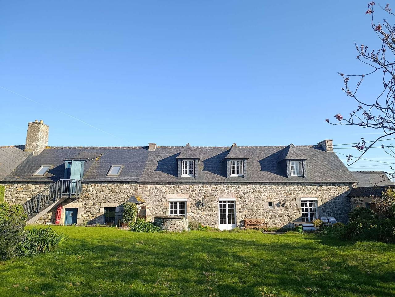 Maison familiale pleine de charme à La Bouillie in La Bouillie, Région de Dinan