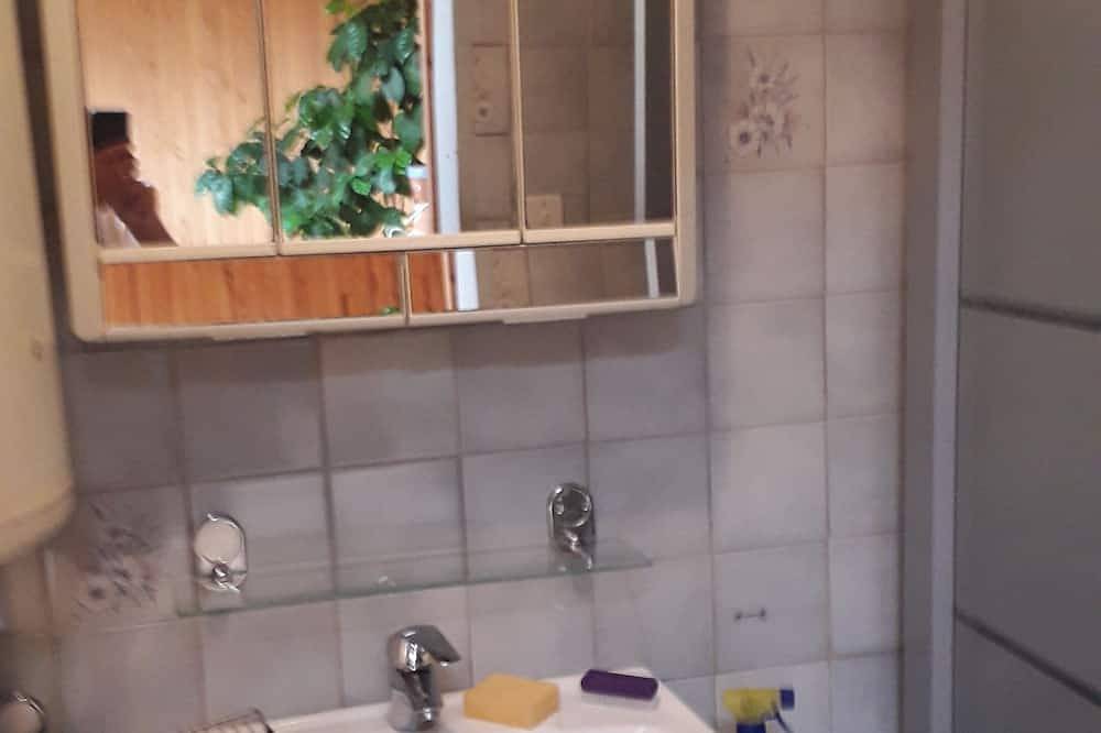 Maison Avec Jardin, Chambre, Salle de Bain, Séjiur, Transats Barbecue Parking in La Bernerie-en-Retz, Côte de Jade