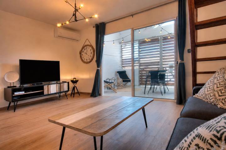Ganze Wohnung, Petit Duc - Ac - Patio - Wifi in Saint-Gilles les Bains, Saint-Paul