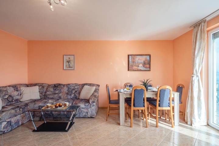 Ganze Wohnung, Magda 2 Apt with Panoramic Sea View in Plomin, Ostküste Istrien