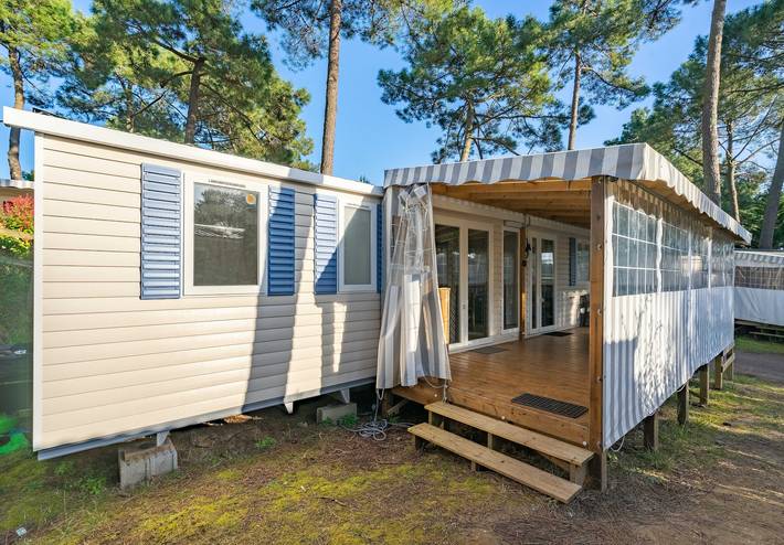 Mobilheim 'Siblu Bonne Anse Mobilhome 510' mit privater Terrasse und Klimaanlage in Les Mathes, Côte de Beauté