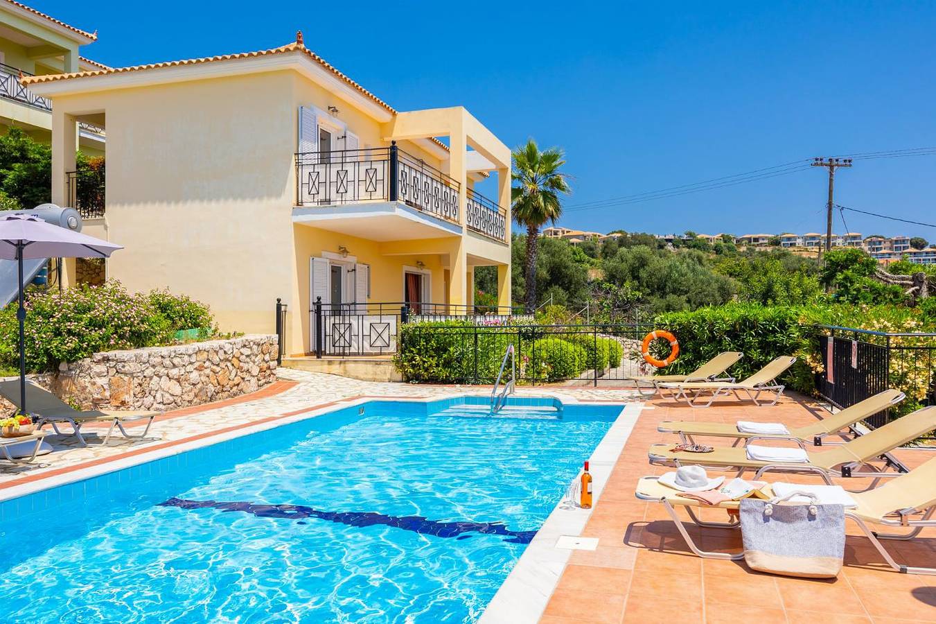 Villa für 8 Personen mit Balkon in Skala, Kefalonia