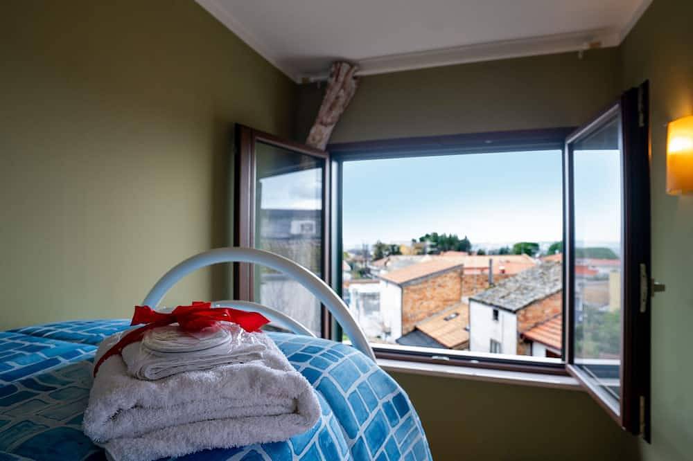 Entire apartment, Dimora Porta Nuova by Interhome in Casalbordino, Chieti Province