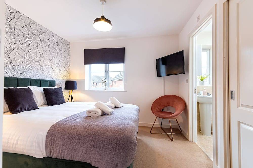 💚30% Off 28+ night stays - Stonewort House - Welcoming Contractors/Families💚 in Hampton Hargate and Vale, Peterborough