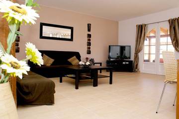 Villa for 9 People in Castillo Caleta de Fuste, Antigua, Photo 1