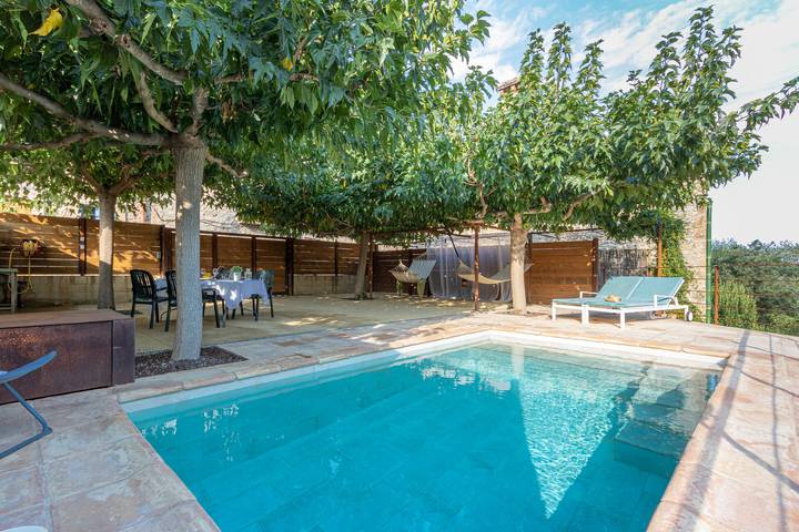 Casa rural para 8 personas, con Terraza y Jardín en Figueras - 2