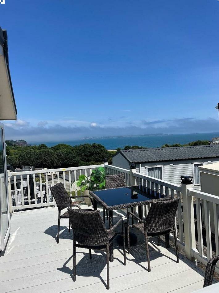 Glamping for 6 people, with pool and garden in Paignton