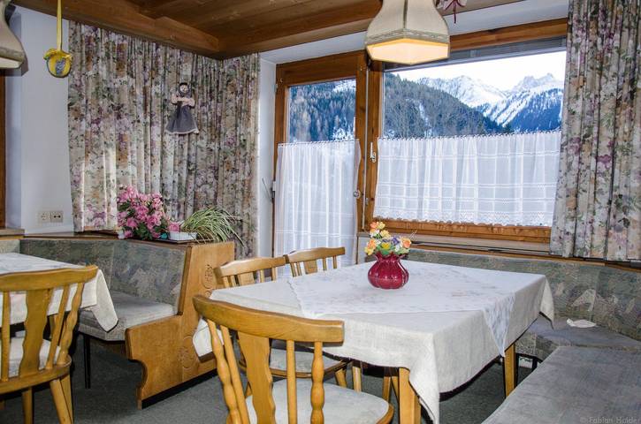 Location de vacances pour 2 personnes, avec balcon à Bach - 4