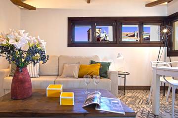 Apartment for 4 People in Centro (Granada), Granada, Photo 2